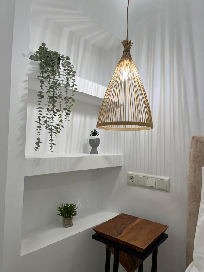 Aleria Central Apartments Naxos City エクステリア 写真