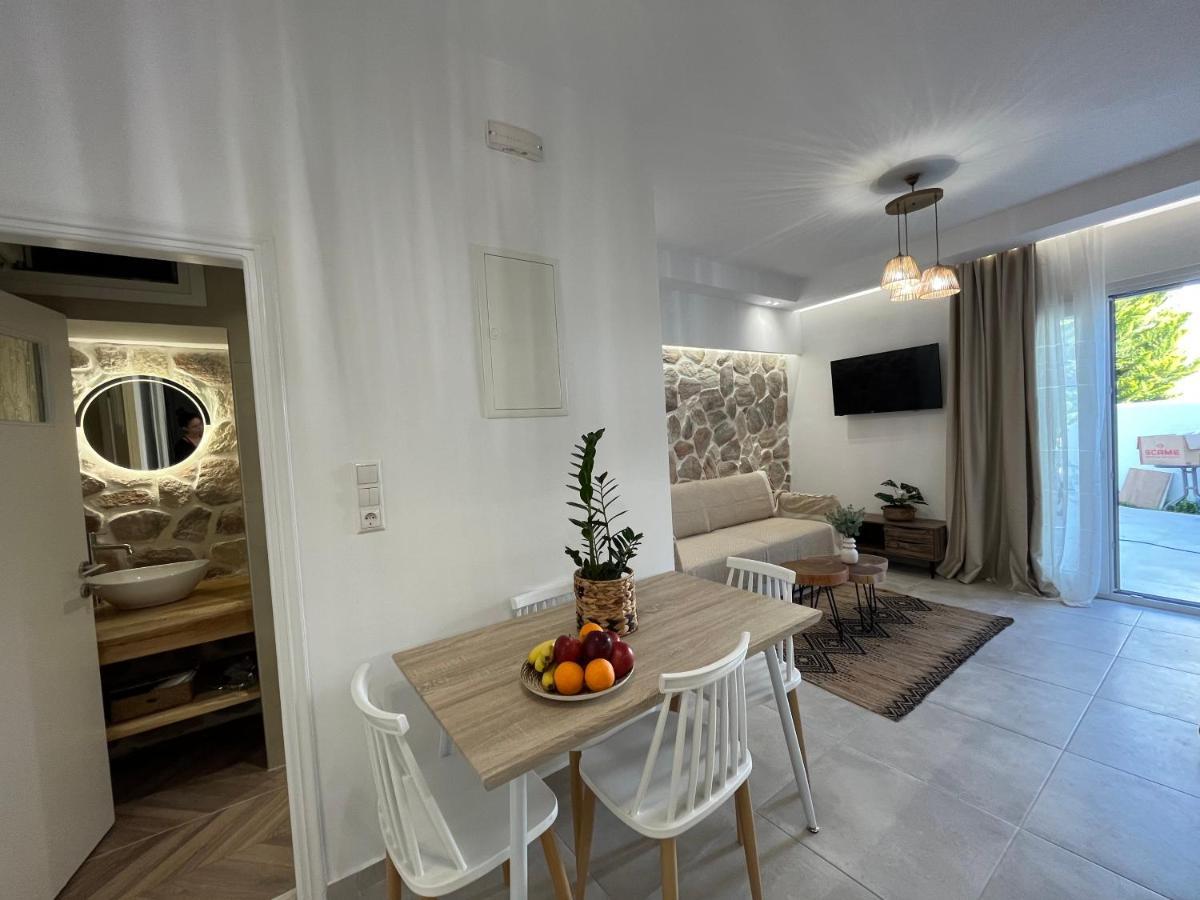 Aleria Central Apartments Naxos City エクステリア 写真
