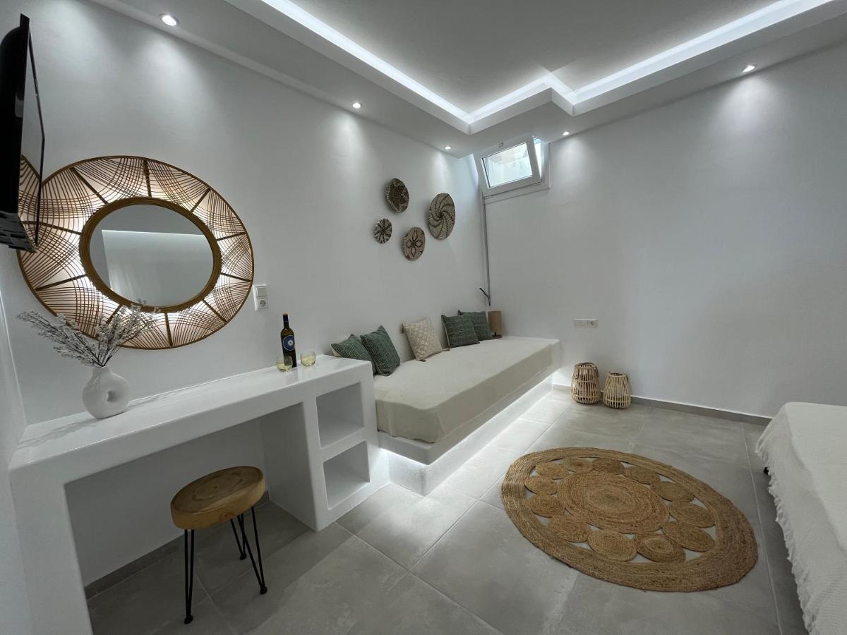 Aleria Central Apartments Naxos City エクステリア 写真